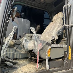 Used EC240 Hydraulic Crawler Excavator Deutz Engine 24 Ton 134 kW Good Quality 2023 Low Working Hours 500 Hours <b>Sale</b> - Product Image 4