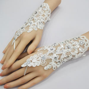 新しい子供用レースウェディンググローブショートフィンガーレスラインストーンブライダルホワイトプロムドレスアクセサリー - Product Image 1