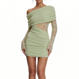 Robe mini élégante pour femme, couleur vert sauge, à une épaule, avec manches en dentelle et fronces, robe de soirée tendance - Product Image 1