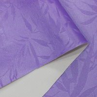 Tissu d'ameublement en similicuir synthétique gaufré à motif floral imperméable et résistant à l'huile de 0,7 mm pour la décoration murale et les nappes
