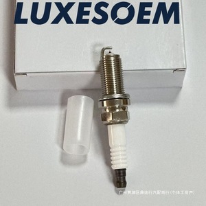 Bujías 90318 ZFR6U9 M12mm, Tamaño de Rosca 14mm, Espaciado de 1.1mm, para Autos 2010 y Posteriores - Product Image 5