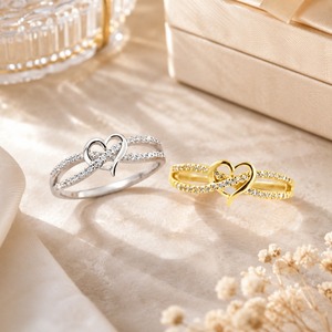Anello minimalista con nodo a croce, regalo per donna per l'uso quotidiano o per feste - Product Image 2