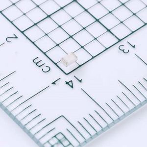 Bulk Discount VHF201209H82NJT 0805 2012 Inductors High-Frequency Inductors 82nH 5% 300mA 0.9ohm - Product Image 1