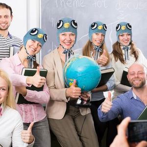 SOLPOP Chapeau de poulet jaune au crochet fait main, bonnet tricoté <span class=keywords><strong>pour</strong></span> costume d'oiseau avec yeux 3D réalistes, accessoire amusant - Product Image 2