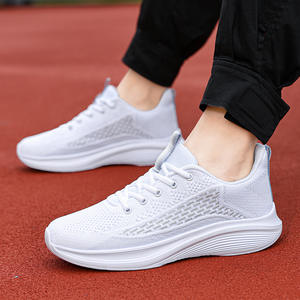 Chaussures de sport de basket-ball pour hommes et femmes JiuZhou de haute qualité, respirantes, avec semelles intérieures EVA amortissantes. Tendance et à la mode - Product Image 3