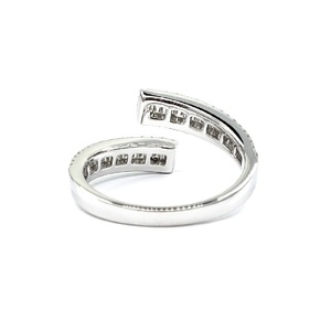 Chine bijoux en gros de noël de qualité supérieure platine 950 or blanc véritable diamant baguette détaillée demi-voie bague pour fille - Product Image 2