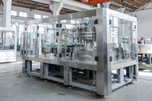 Completo Automático Csd Refrigerantes Carbonatados Bebidas Energéticas Refrigerante Bebida Água Pet <span class=keywords><strong>Bottle</strong></span> Filling Plant Linha De Produção - Product Image 3