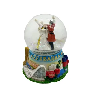 Персонализированные изделия из смолы, водный глобус, настольное украшение, азербайджанский сувенирный подарок, танцующая пара, снежный шар, производитель