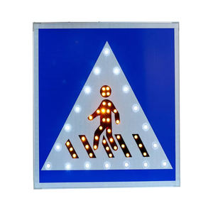 Vente directe d'usine haute visibilité 12V 5W Ip65 carré bleu LED à énergie solaire <span class=keywords><strong>carrefour</strong></span> panneau de signalisation d'avertissement pour piétons - Product Image 5