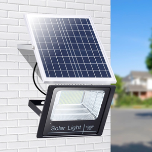 Projecteur solaire LED multifonctionnel portable OEM P65 en aluminium moulé sous pression, étanche IP65, 100W 200W 300W pour jardin - Product Image 5