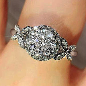 T0944 Anello di Fidanzamento Classico da Donna con Diamante Naturale Taglio Brillante Rotondo e Montatura Halo - Product Image 1