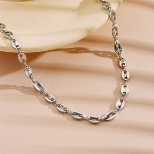 Bulk Luxury Fashion Chain Necklace 316L Stainless Steel 14k 18k Pvd Gold Plated Pig Nose Necklace for Women - Product Image 3