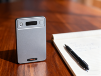 AipoVoice Digital Super Slim Ukuran Kartu Kredit 32GB Perekam Suara Audio Plastik USB MP3 Perekaman Satu Klik Terjemahan Panjang SG
