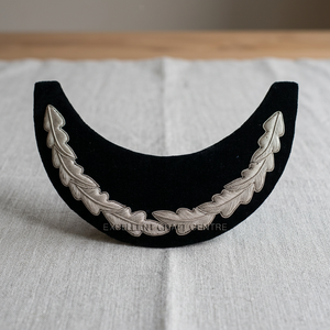 หมวกนักบินทรงเพดานโค้ง รุ่น PEAK VISOR 488 สายรัดสีทองลายถัก ปีกหมวกสีดำ ปักตราสัญลักษณ์การบิน - Product Image 1