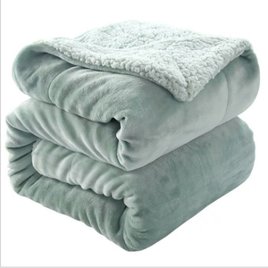 100% poliestere addensato doppi strati di colore solido caldo comodo Sherpa pile di gettare <span class=keywords><strong>coperta</strong></span> <span class=keywords><strong>letto</strong></span> <span class=keywords><strong>matrimoniale</strong></span> Queen Size <span class=keywords><strong>per</strong></span> l'inverno - Product Image 1