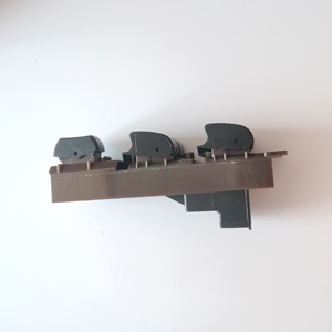 84820-33230 Elektrische Hoofdbedieningsschakelaar 84820-aa070 84820-aa050 84820-33170 Voor Toyota Hilux Vigo Linkerhand - Product Image 2