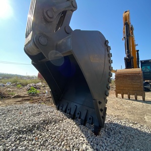 Excavadora de cadenas Volvo EC480DL de segunda mano, 48 toneladas, con potente motor japonés original para excavación en minas. - Product Image 4