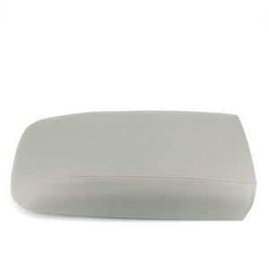 กล่องเก็บของคอนโซลกลางสีเทาของเชฟโรเลต วัสดุ ABS สำหรับติดตั้ง - Product Image 1