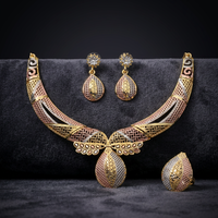 Ensemble de colliers en laiton plaqué trois tons, chaîne maille forçat, bijoux multicolores, colliers de mode tricolores pour femmes, vente en gros
