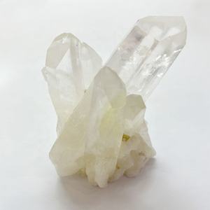 Vente en gros, guérison en vrac, <span class=keywords><strong>roche</strong></span> naturelle, amas <span class=keywords><strong>de</strong></span> Quartz, grand <span class=keywords><strong>cristal</strong></span> clair, géomètres pour la décoration <span class=keywords><strong>de</strong></span> la maison - Product Image 1