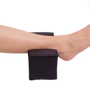 Coussin d'élévation de cheville en forme de U, éponge épaisse, positionneur d'allongement pour patients alités, 20x10x10cm - Product Image 5