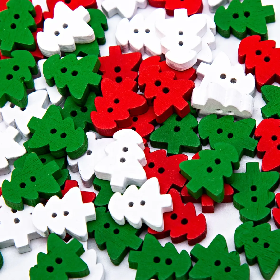 100pcs/bag 13x11mm Wood White Red Green Christmas Tree Buttons Embellishments Cardmaking Crafts Xmas 2 Holes Button