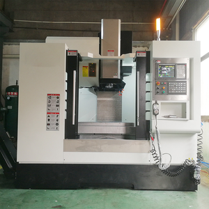 เครื่องจักรกลซีเอ็นซีแบบกำหนดเอง ทนทาน 3/4/5 แกน, ศูนย์กัดแนวตั้งความแม่นยำสูง VMC850 สำหรับโลหะ, ระบบควบคุม Fanuc/Siemens ราคา EXW - Product Image 1