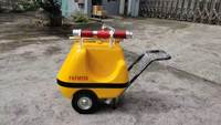Reportez-vous à NFPA 14, GB 20031 120/140L Système de mousse semi-fixe jaune mobile (chariot)