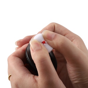 <span class=keywords><strong>Cirage</strong></span> <span class=keywords><strong>liquide</strong></span> noir de haute qualité <span class=keywords><strong>pour</strong></span> chaussures 75 ml – Entretien du cuir noir - Product Image 4