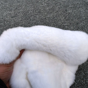 Pelo de piel de conejo para mujer, Color Natural teñido, calidad superior, venta al por mayor, precio barato, bolso con cuello embellecedor - Product Image 6