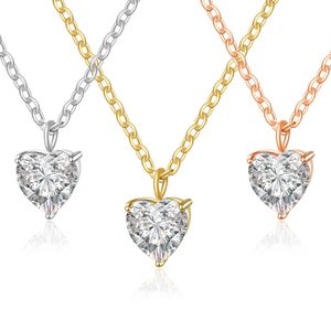 Collana a Forma di Cuore con Zircone 3A, Diamante Singolo in Oro 18K, Versatile Catena per Clavicola in Acciaio Inossidabile Placcato Oro 18K, Classica - Product Image 1
