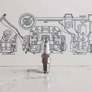 Fábrica de bujías chinas, piezas de automóviles, bujía de motor N9YC S12YC N12YC, bujía de motor en motor - Product Image 1