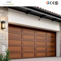 Porte de garage sectionnelle isolée haut de gamme MULTISHADES assurant un contrôle ultime de la température intérieure et un confort optimal