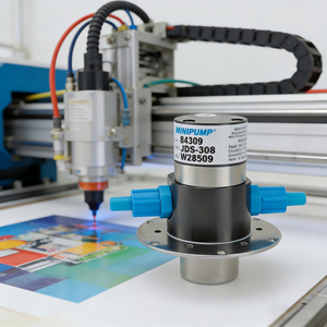 Pompe à engrenages DOCOD portable à faible pression hydraulique, pour applications industrielles OEM, avec couplage anti-fuite, pour cuve, en céramique, résistante aux eaux alcalines et à la corrosion - Product Image 1