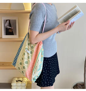 Verano coreano INS personalizado hecho a mano lindo Patchwork Floral tela costura bolso de mano acolchado algodón cordón bolsa de compras - Product Image 5