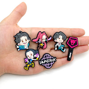Charm per Zoccoli con <span class=keywords><strong>Personaggi</strong></span> dei Cartoni Animati Rimovibili Fai-da-Te Anime K-pop Demon Hunters in PVC Unisex Come Decorazioni per Feste all'Ingrosso - Product Image 4