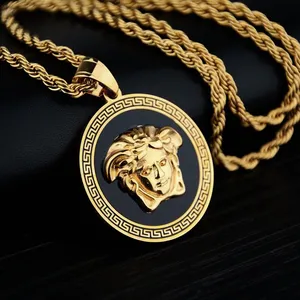 22K Emas Hiphops Kristal Medusa Liontin Pria Mitologi Yunani Medusa Gorgon Kalung Kuno Yunani Perhiasan Hadiah untuk Wanita Pria