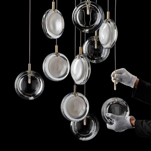 โคมไฟระย้าสไตล์มินิมอลทันสมัยแบบไต้หวัน สำหรับบันได ห้องนอน ข้างเตียง ร้านอาหาร บาร์ สำนักงานขาย และห้องตัวอย่าง - Product Image 1