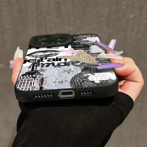 Nuova <span class=keywords><strong>Cover</strong></span> per <span class=keywords><strong>iPhone</strong></span> 17 16 Pro Max <span class=keywords><strong>con</strong></span> Stampa Città Bianca e <span class=keywords><strong>Nera</strong></span>, Labbra di Leopardo e Stelle, Finitura <span class=keywords><strong>Nera</strong></span> Opaca a Pori Fini - Product Image 2