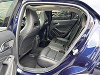 Дешевые подержанные автомобили на продажу: Mercedes-Benz GLA 2017, черный, 1.6T, автомат, левый руль, бензин, внедорожник