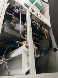 Pompa a getto d'acqua ad alta pressione con motore asincrono trifase, pompa a getto d'acqua CNC 500-3800 bar, pompa intensificatrice per idrogetto - Product Image 6