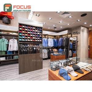 Sistema de Exhibición de Aluminio para Tiendas Minoristas Industriales, Diseño de Distribución de Espacios en Tiendas, Tienda de Ropa de Franquicia - Product Image 5