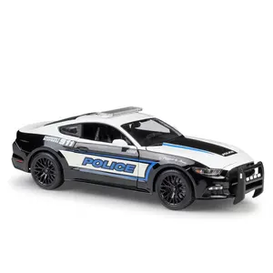 Mastio 1:18 GT Police Car Classical Car Modelo de carro Simulação Liga modelo de carro Metal Die cast Modelo Para Coleção