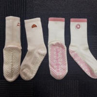 Chaussettes de yoga et de Pilates personnalisées de haute qualité, antidérapantes, avec logo, en fibre de bambou, motif floral