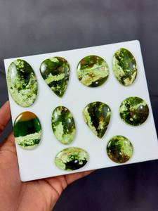Pierre précieuse de chalcédoine chromée de qualité supérieure, cristal vert naturel pour la fabrication de bijoux, collectionneurs et artisanat décoratif, à vendre - Product Image 2