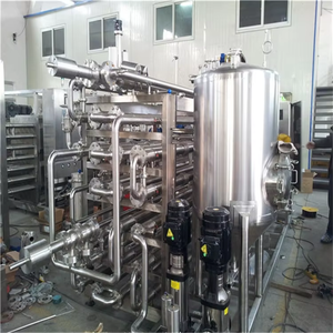 Ligne de production de pâte de tomate à haute viscosité, contrôlée par PLC, entraînée par moteur, capacité de 1 à 8 T/H, stérilisateur tube dans tube - Product Image 1