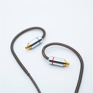 Passend für <span class=keywords><strong>IE300</strong></span> IE600 IE900 MMCX IEM Kopfhörer Upgrade Ersatz Koaxial Twisted Pair Versilbertes Material Kabel - Product Image 4