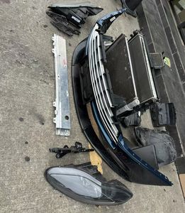 Per <span class=keywords><strong>Aston</strong></span> <span class=keywords><strong>Martin</strong></span> DB11 <span class=keywords><strong>DBS</strong></span> condizioni di assemblaggio paraurti anteriore con bocca centrale rete Anti-collisione fascio serbatoio acqua faro - Product Image 4