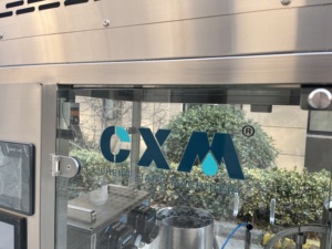 Máquina Automática de Llenado, Tapado y Sellado de Viales de Plástico de 2-200 ml con Bomba, Motor PLC para Aplicaciones de Laboratorio Cosmético - Product Image 6