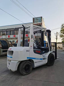 รถยกดีเซล TCM 300 กก. ผลิตในญี่ปุ่น พร้อมเครื่องยนต์อีซูซุของญี่ปุ่น ออกแบบมาเพื่อรองรับงานอุตสาหกรรมที่มีความเข้มข้นสูง - Product Image 2